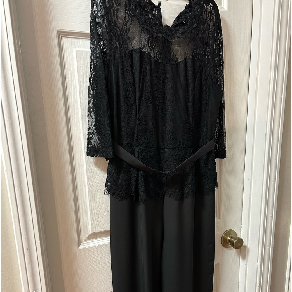 Pants suit size Large